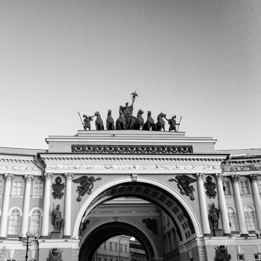 Арка Главного штаба в Санкт-Петербурге — фотография из личного архива